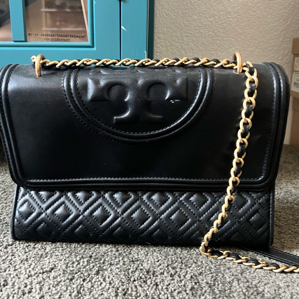 Tory Birch medium fleming bag. Good condition